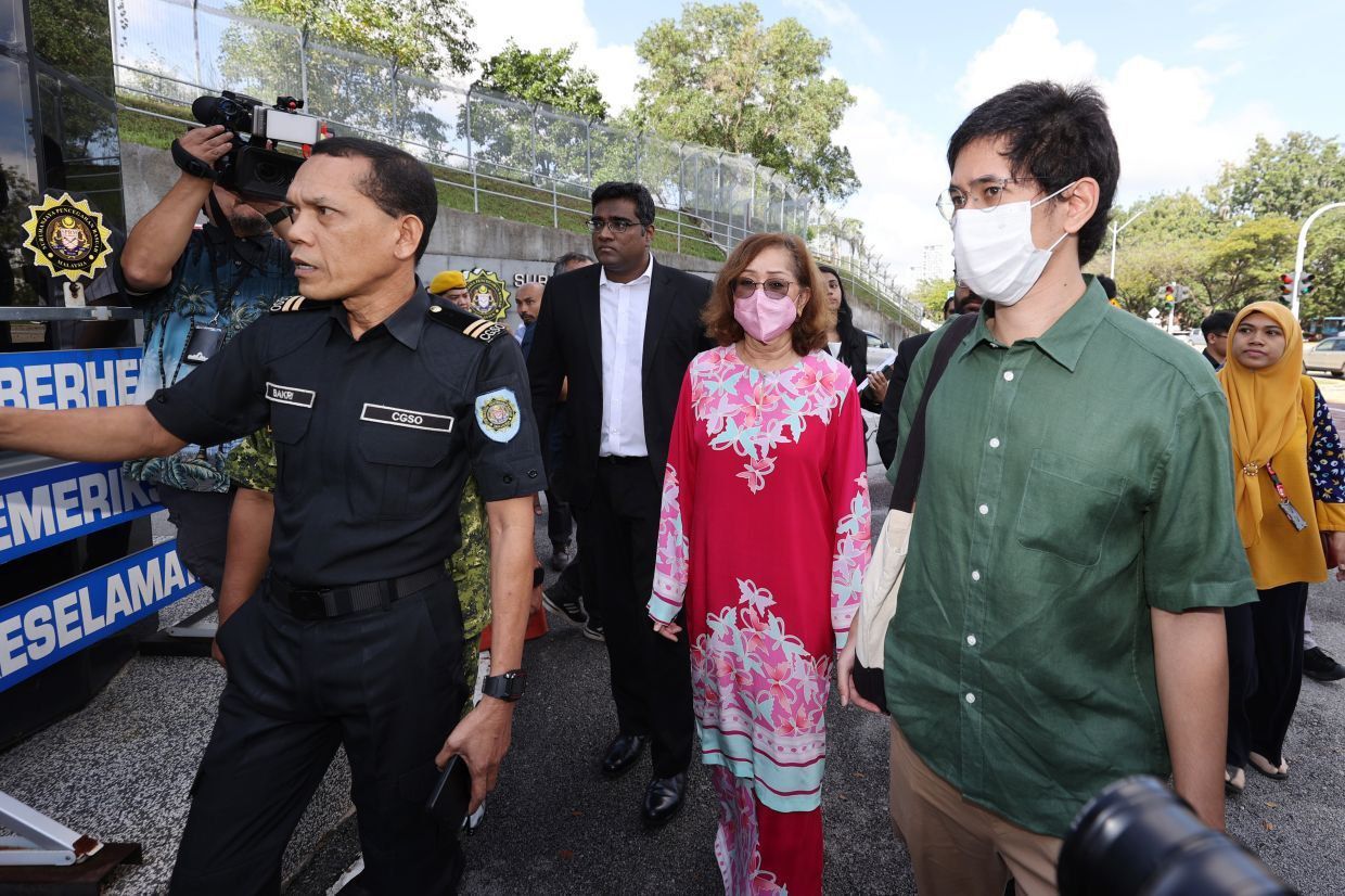 Daim wife naimah abdul khalid is a member of muda party the coverage